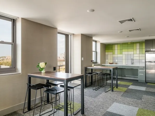 310 Clarkson Avenue image 14 of 16