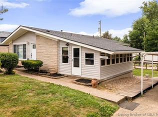 204 McConnell Dr, New Albany, IN 47150