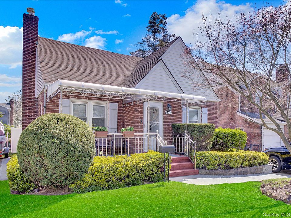 1st image of 80 Wellington Road S