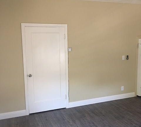2nd image of 1011 S B St