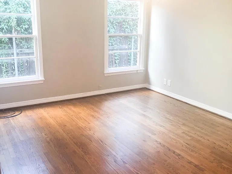 4414 Holland Ave — Photo 21