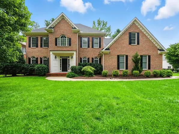8223 Ortin Ln, Raleigh, NC 27612