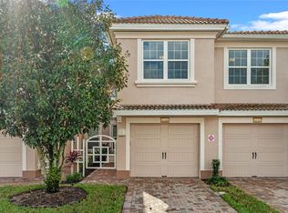8348 Bella Tierra Ct, Davenport, FL 33896