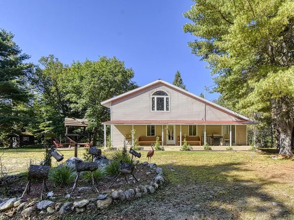 717 Chemin #Vendae, Amherst, QC J0T 2L0