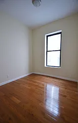 Rented by CITY SKYLINE REALTY INC