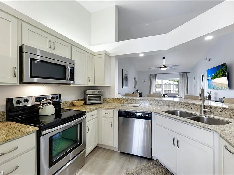 824 Tanbark Dr #204 — Photo 4