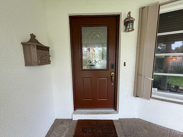 2510 NE 15th Ter — Photo 34