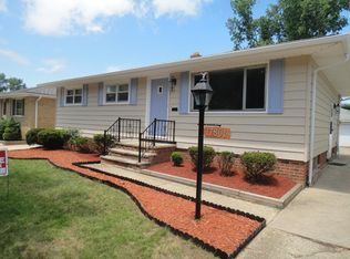 17806 Naomi Ave, Cleveland, OH 44111