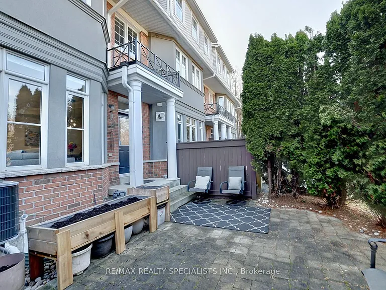 85 Church St #8 — Photo 36