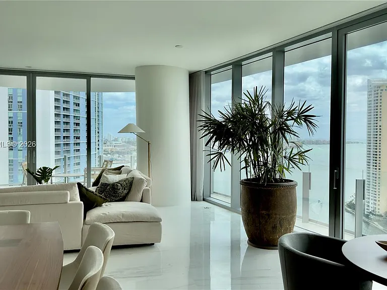 300 Biscayne Boulevard Way #2601E — Photo 6