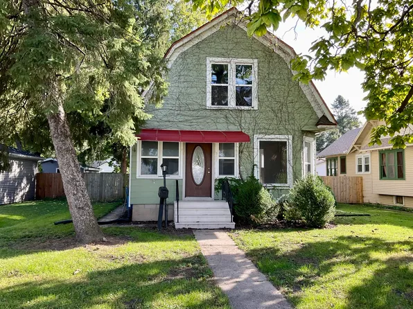 317 W Delaware St, Dwight, IL 60420
