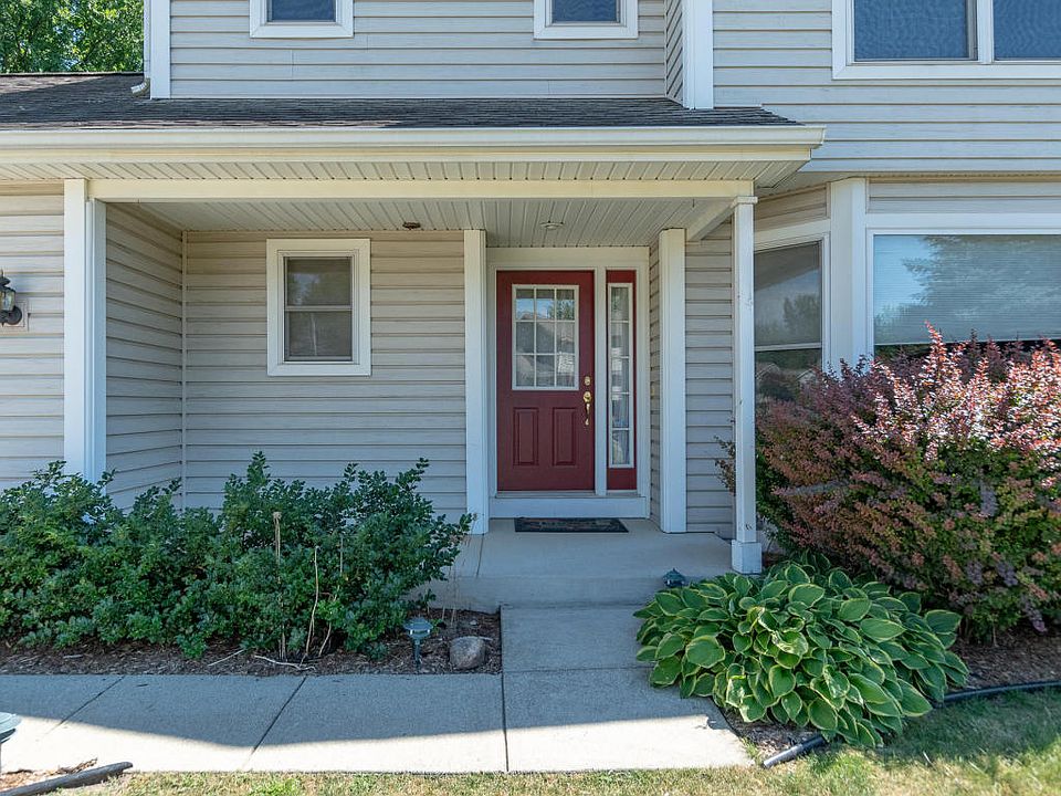 2nd image of 3086 Valley Glenn Cir