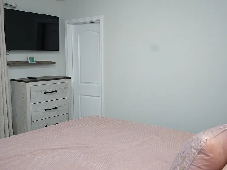 Olivia Ln — Photo 4