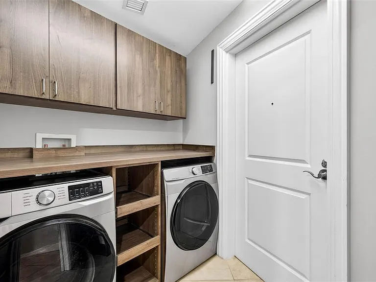450 Knights Run Ave #505 — Photo 25