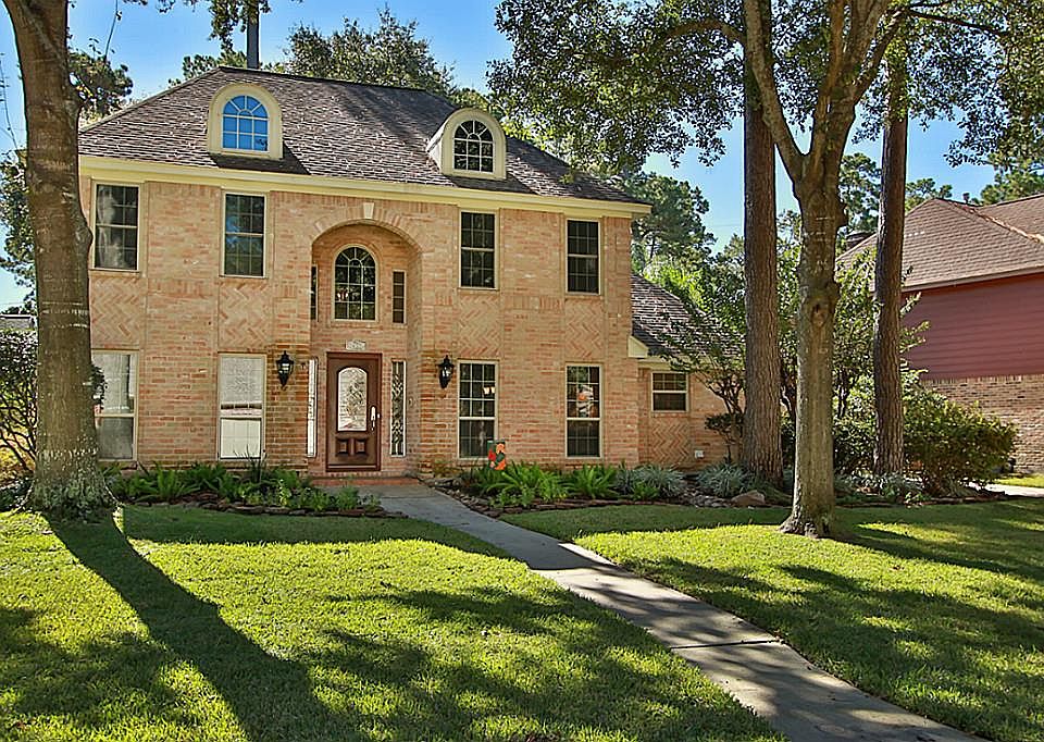 1st image of 14526 Forest Lodge Dr