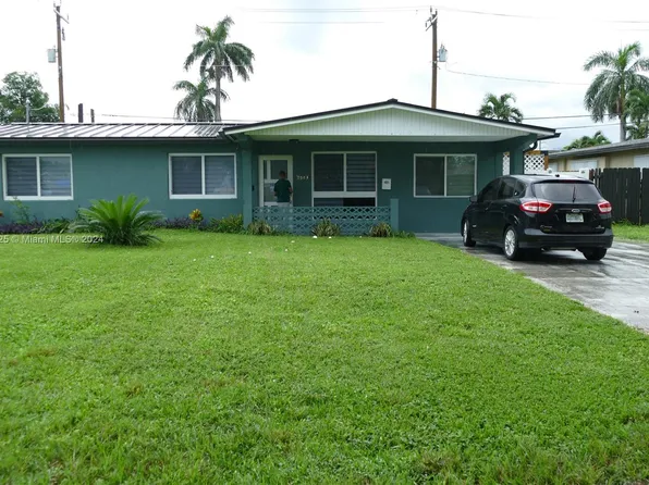 6730 Evans St, Hollywood, FL 33024