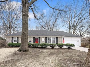 9814 Howe Dr, Overland Park, KS 66206