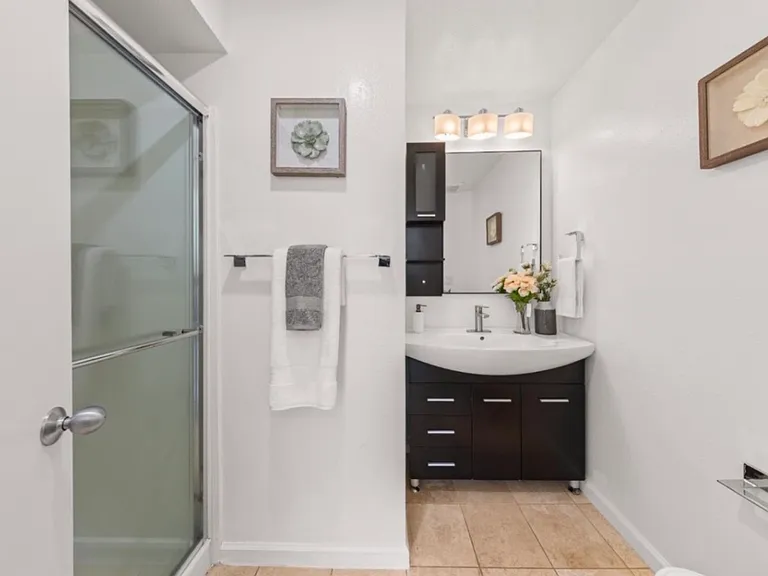 2759 Mauricia Ave #B — Photo 15