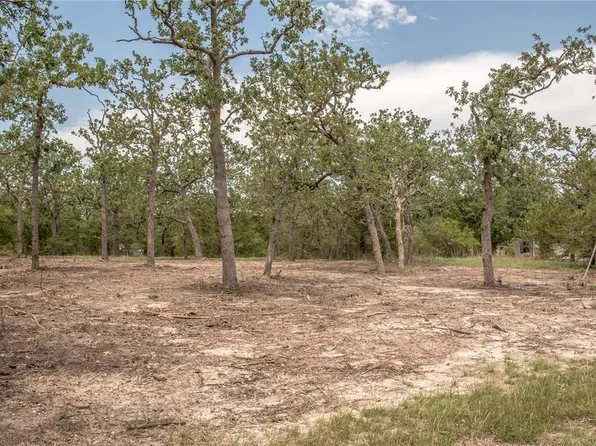 103 Fox Holw, Somerville, TX 77879