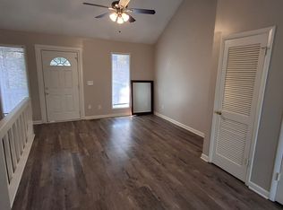 1424 Ascent Trl NW APT B, Huntsville, AL 35816