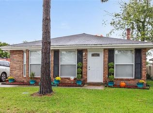112 Jane Ln, Saint Rose, LA 70087
