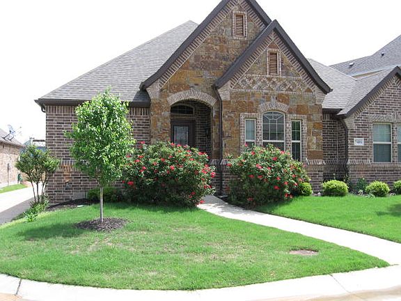 2nd image of 7416 Park Place Dr