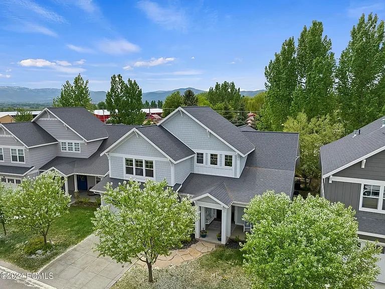 520 E Mission Dr — Photo 25