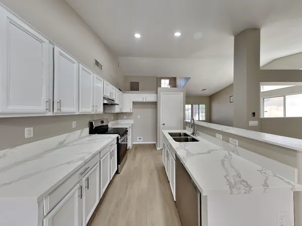 516 N LEOMA Lane, Chandler, AZ 85225