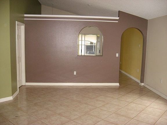 5th image of 543 Beasley Ct