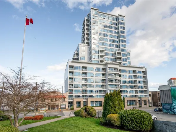 38 Front St #Townhouse 10, Nanaimo, BC V9R 0B8