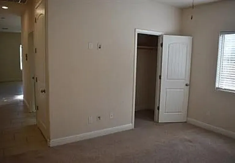 2430 Quesada Dr #2 — Photo 31