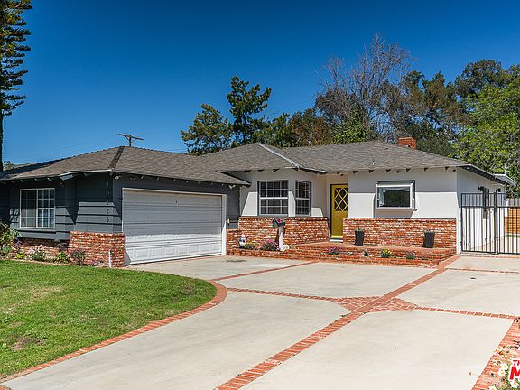 3rd image of 10326 Langmuir Ave