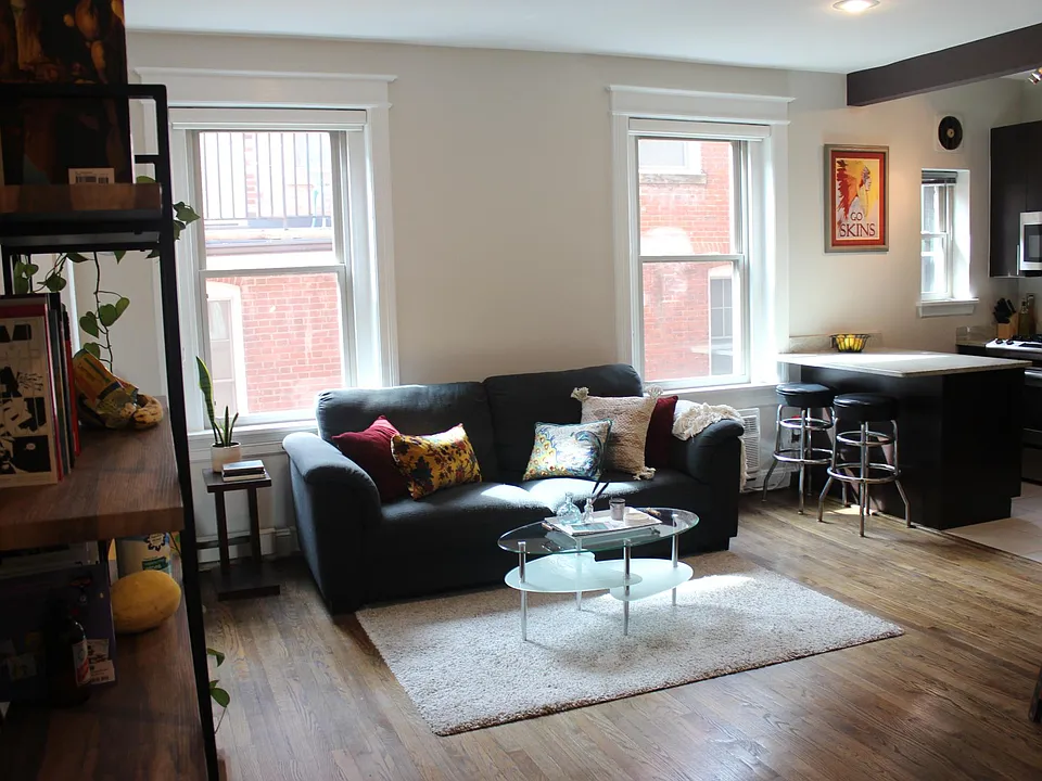 2010 Kalorama Rd NW #303