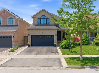 52 Lady May Dr, Whitby, ON L1R3A7