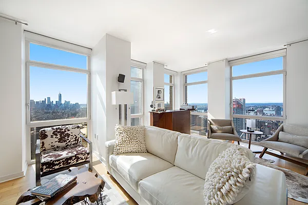 Rented by Brown Harris Stevens | media 5