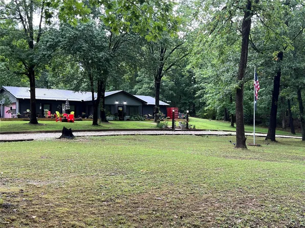 15801 Hargrove Rd, Saint Robert, MO 65584