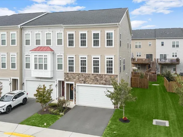 213 Upper Brook Ter, Purcellville, VA 20132