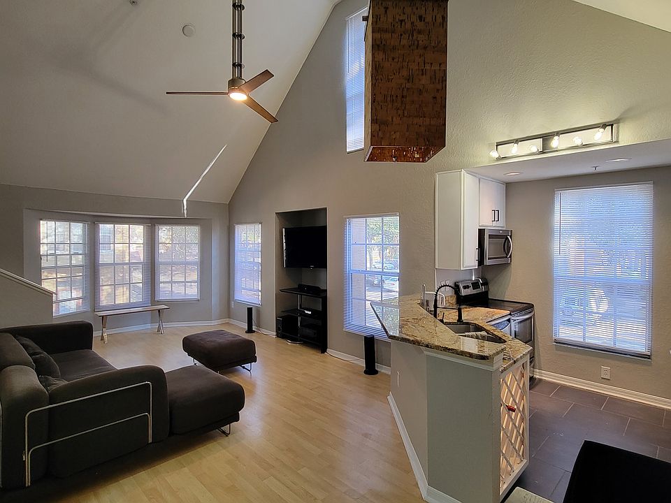 1st image of 6332 Raleigh St