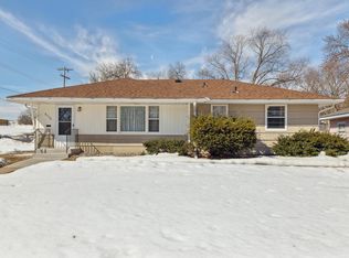 8736 Penn Ave S, Bloomington, MN 55431