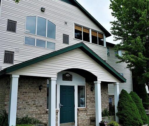 3rd image of 5827 Crosswinds Dr Unit 34