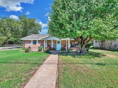 502 S Avenue F, Clifton, TX, 76634