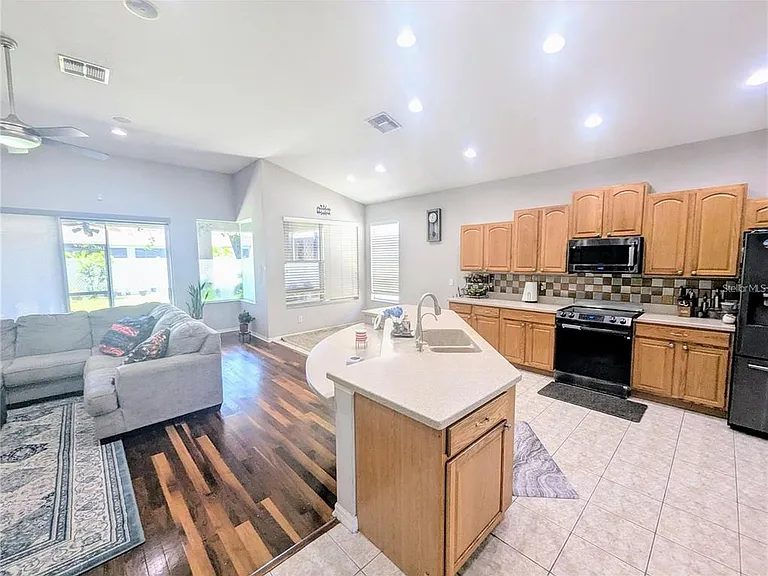 11236 Blacksmith Dr — Photo 8