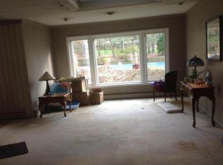115 Tall Oaks Dr, Wayne, NJ