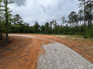 332 Ridge Rd, Seale, AL 36875
