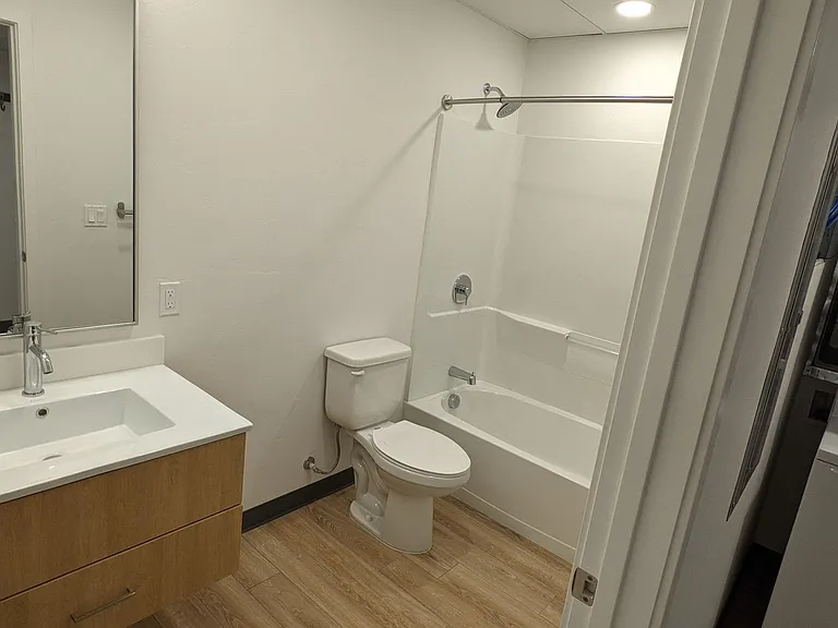 Lumen Residences — Photo 40