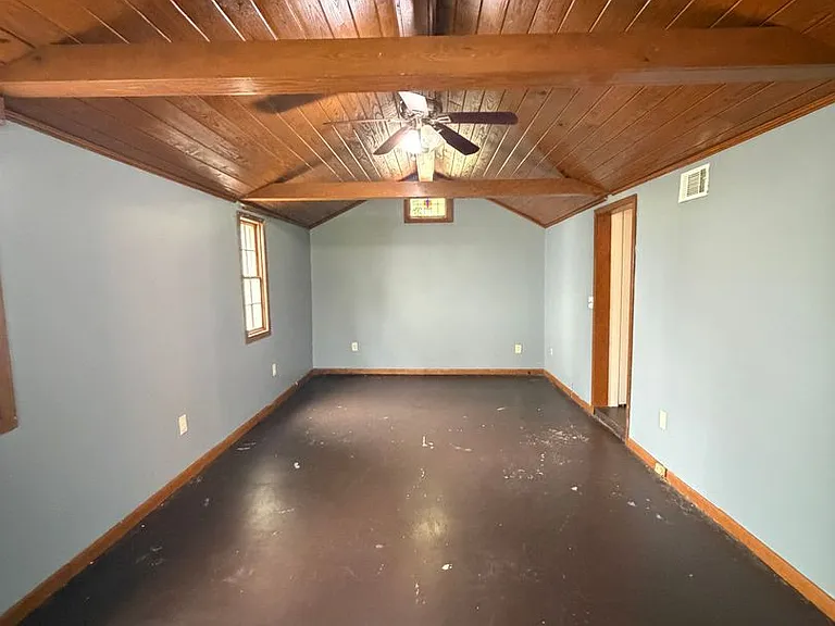 419 Ridgecrest St — Photo 10