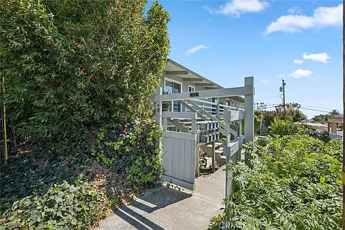 525 Catalina St #D Photo 1