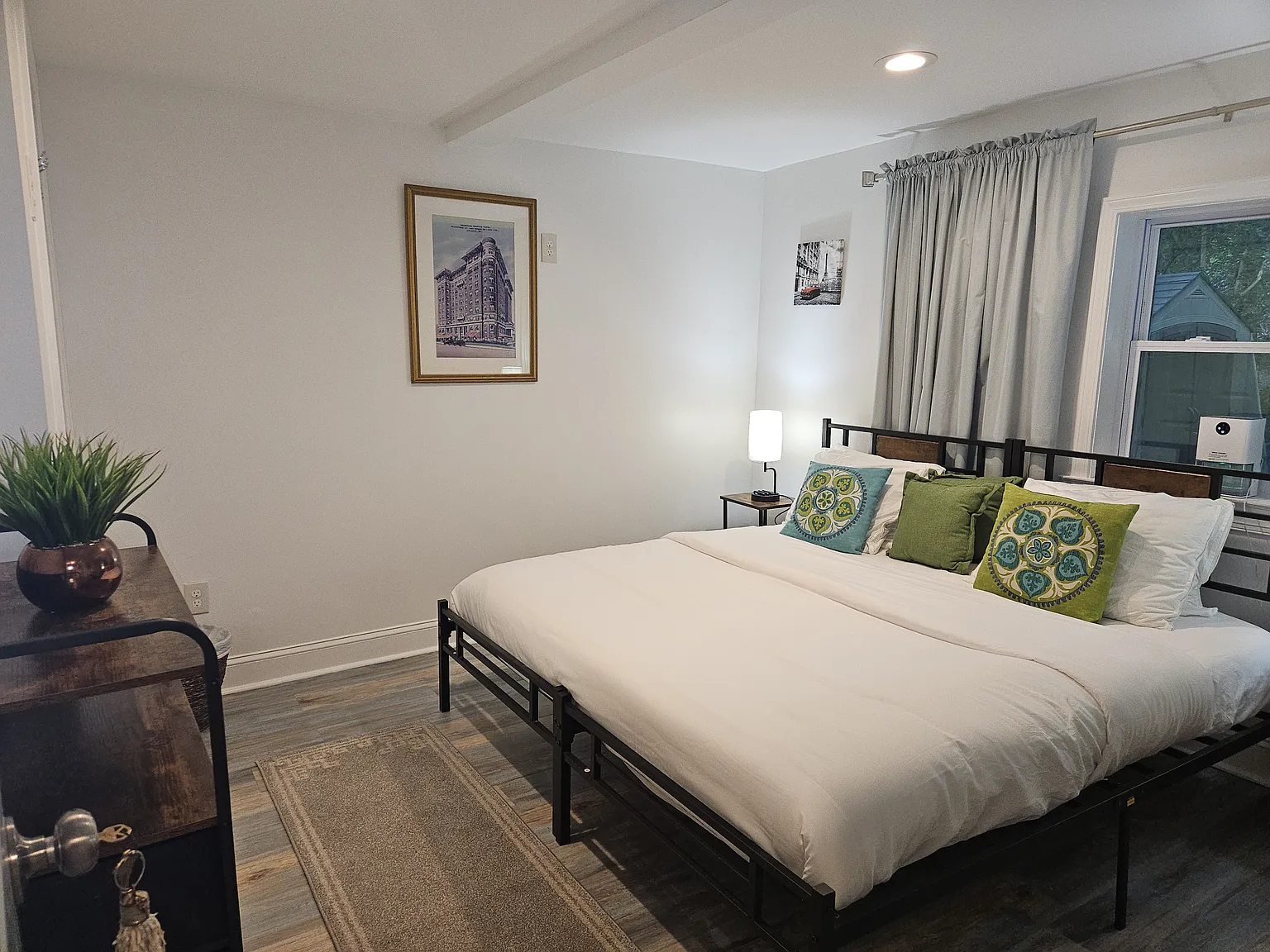 Ridgecrest Ln, East Point — Photo 2