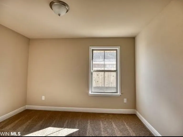 14645 Birkdale Dr — Photo 2