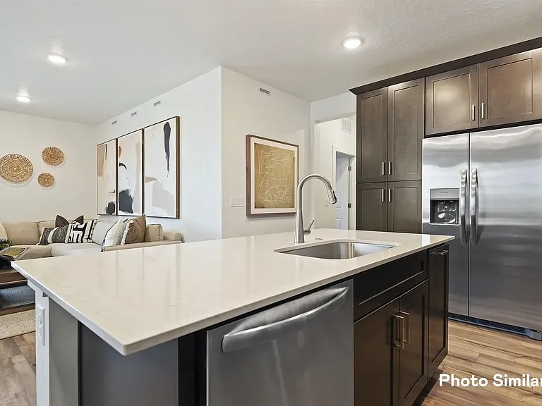 1785 N Big Star Ave — Photo 6